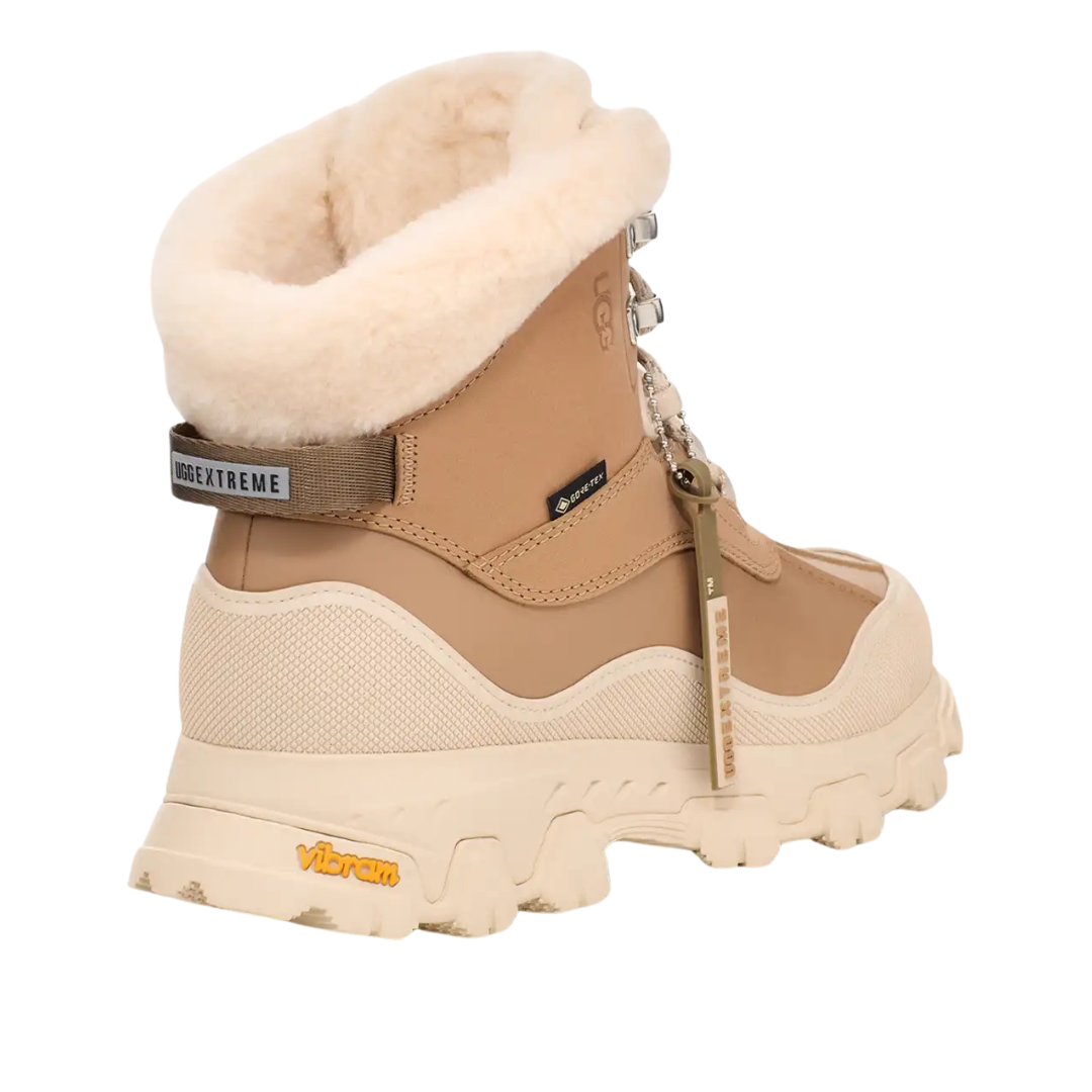 UGG Adirondack Meridian Short UGG Adirondack Meridian Short