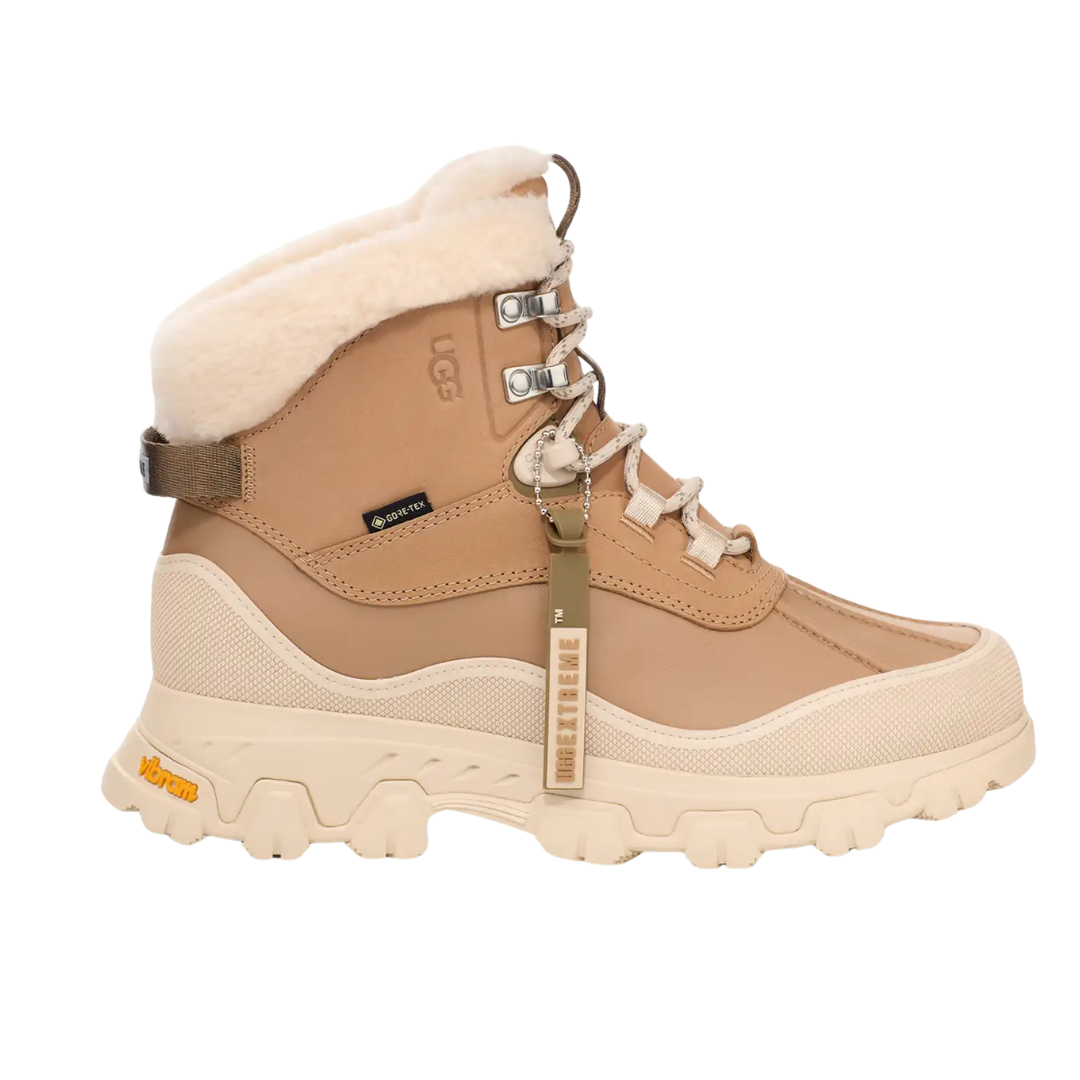 UGG Adirondack Meridian Short UGG Adirondack Meridian Short