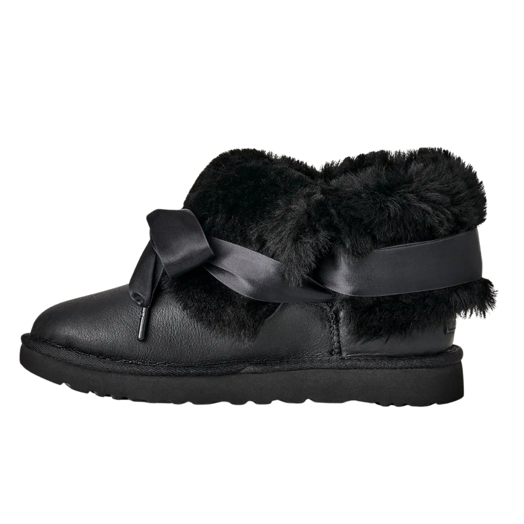 UGG Stiefel Bailey Tie Blk